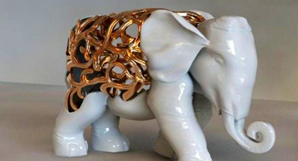 陶瓷大象工艺品摆件的寓意 摆放大象有哪些作用