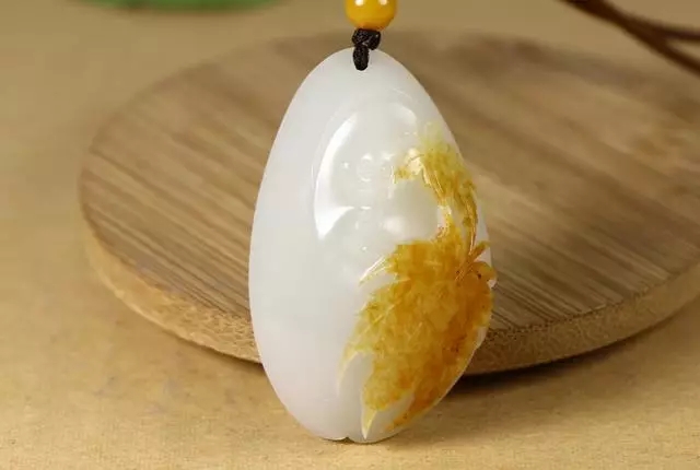 新疆和田玉籽料作假方法有哪些？