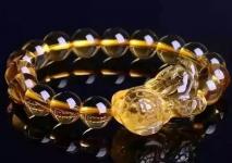 黄水晶貔貅手链适合哪些人戴？佩戴方法详细介绍