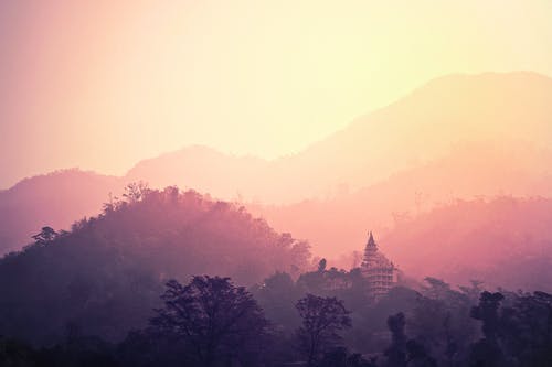 石榴石可以碰水吗 这些注意事项你必须知道